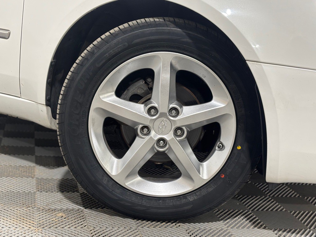 2008 Hyundai Sonata Image 34