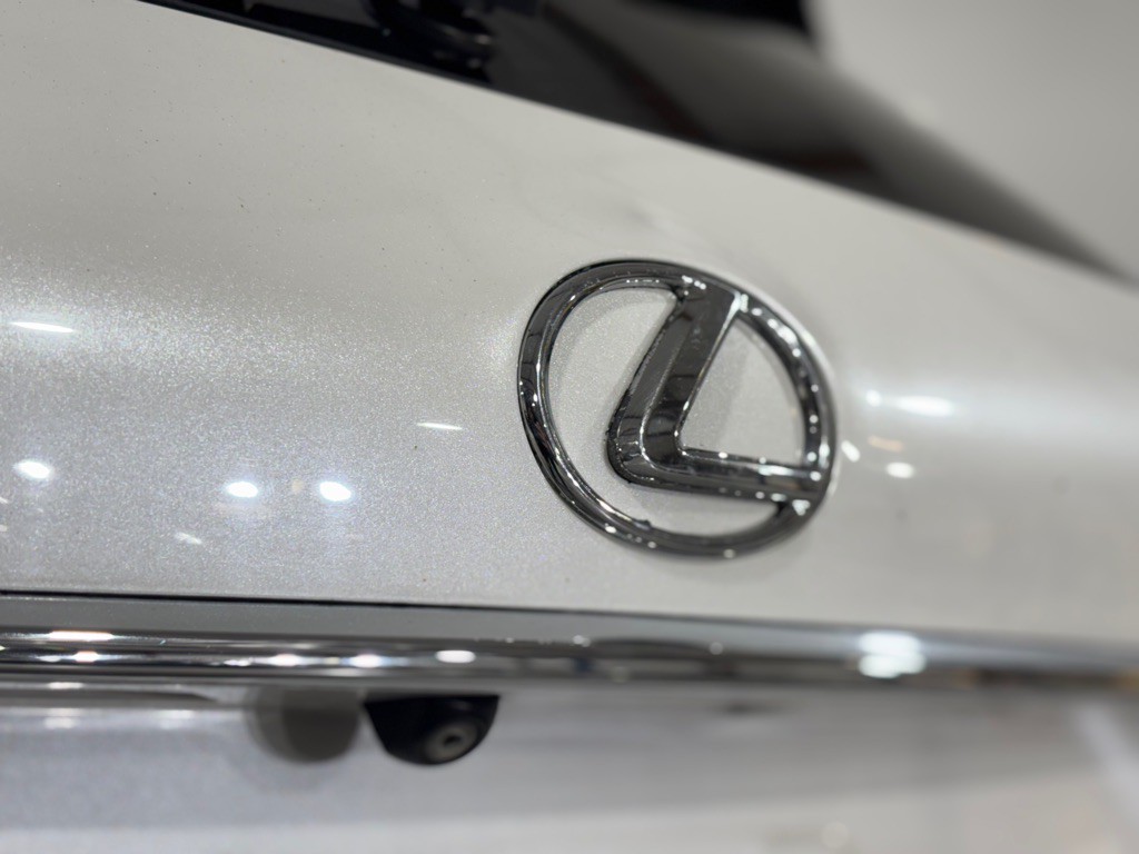 2016 Lexus NX Image 11