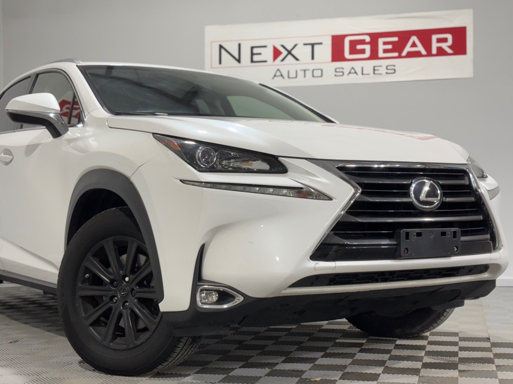 2016 Lexus NX Image 3