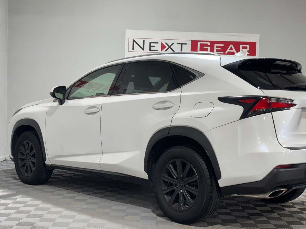 2016 Lexus NX Image 6