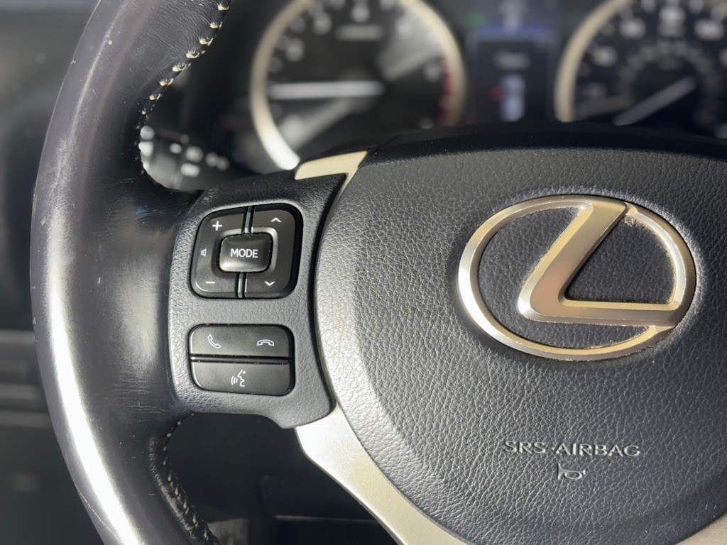 2016 Lexus NX Image 31