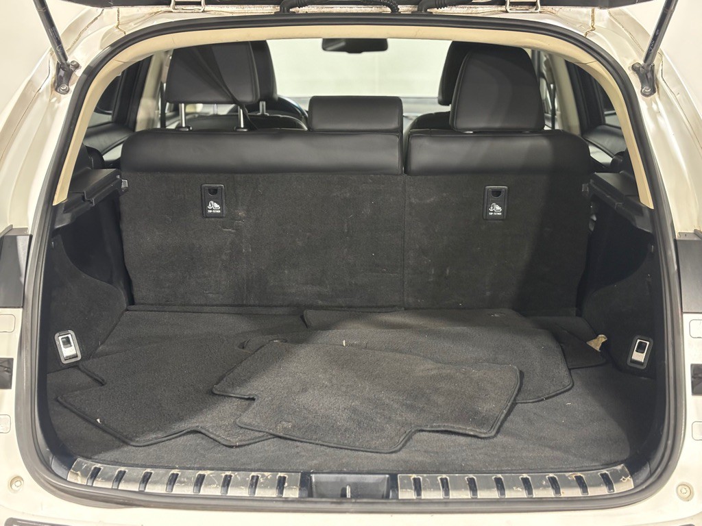 2016 Lexus NX Image 36