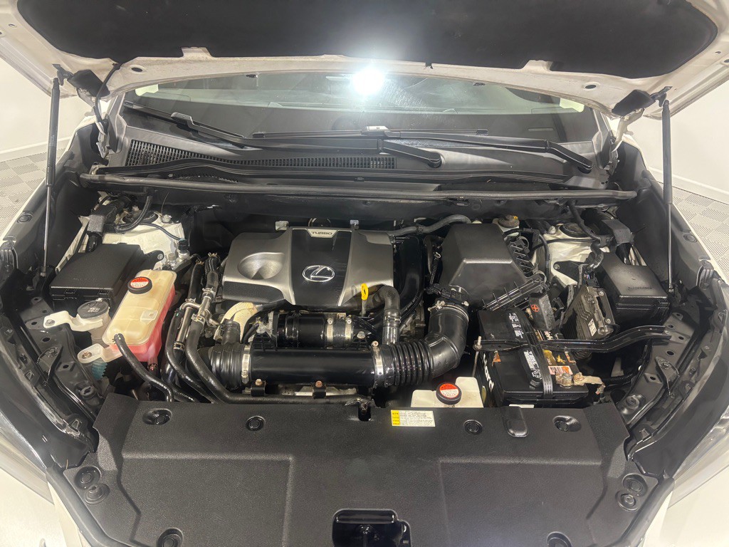 2016 Lexus NX Image 37