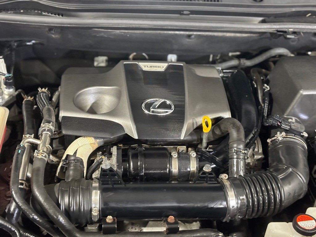 2016 Lexus NX Image 38