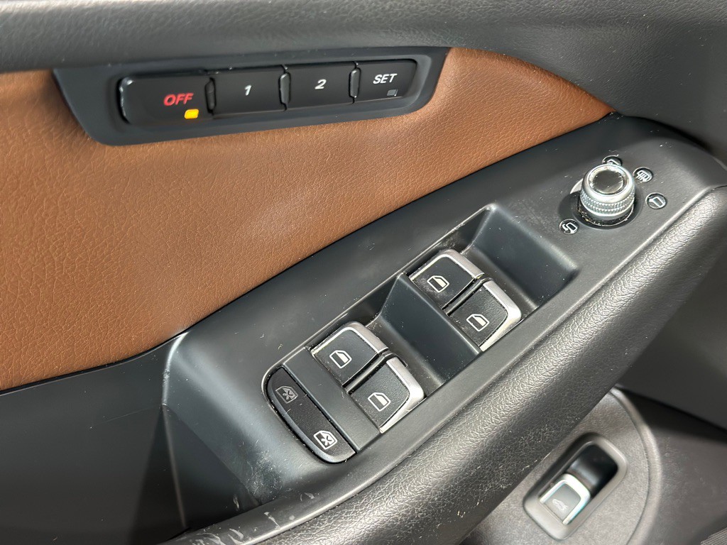 2015 Audi Q5 Image 36