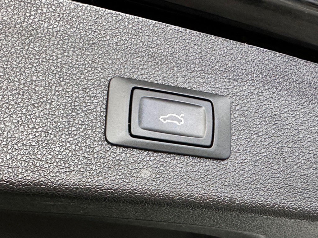 2015 Audi Q5 Image 37