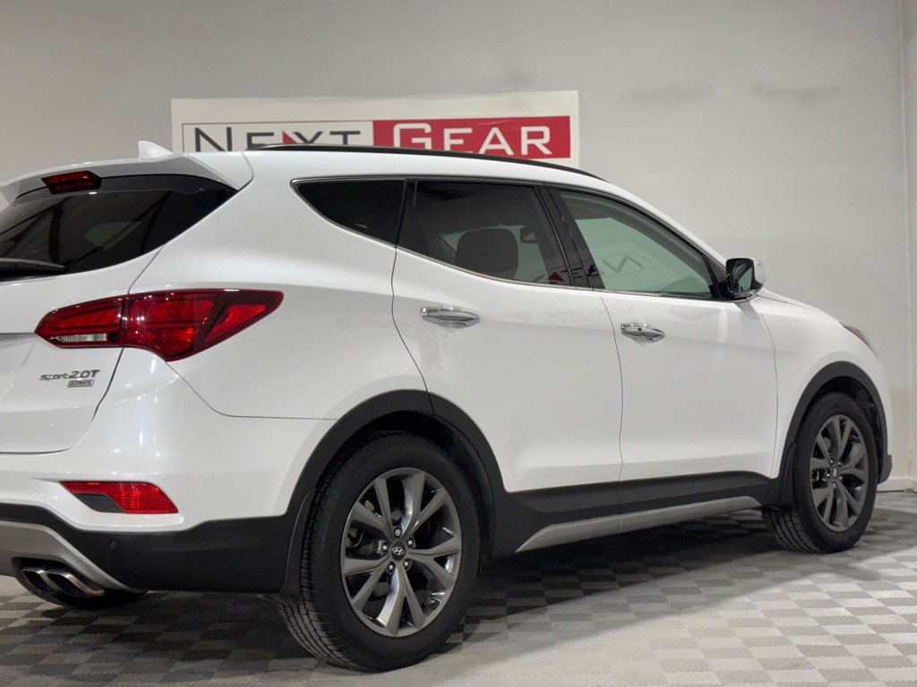 2017 Hyundai Santa Fe Sport Image 9