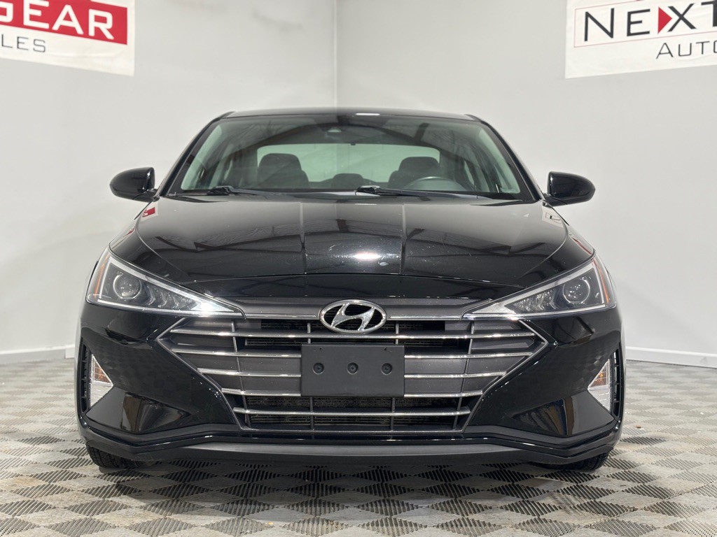 2019 Hyundai Elantra Image 5