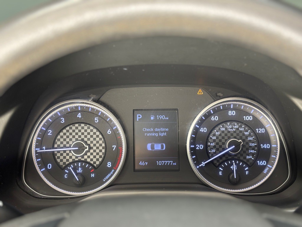 2019 Hyundai Elantra Image 25