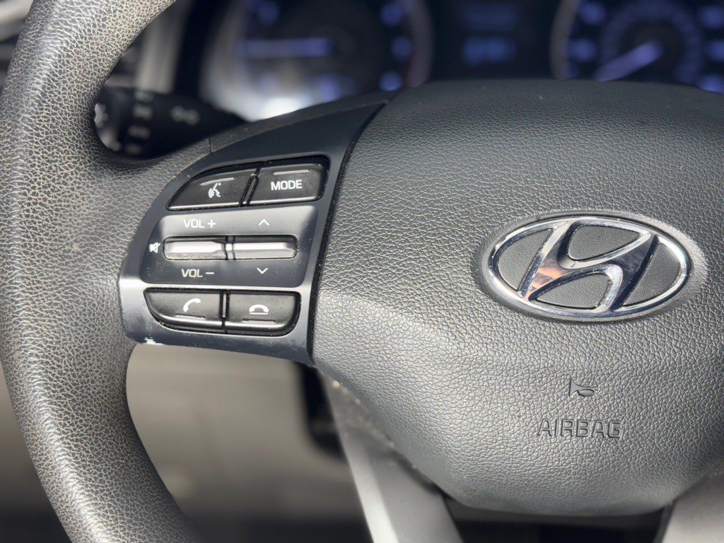 2019 Hyundai Elantra Image 27