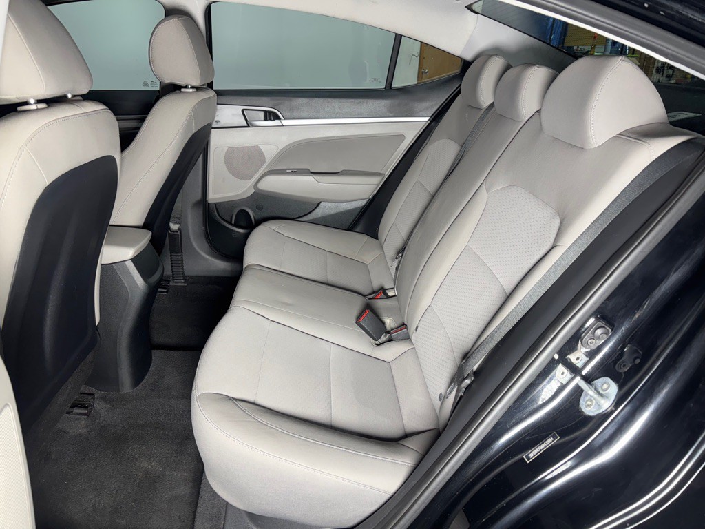 2019 Hyundai Elantra Image 22