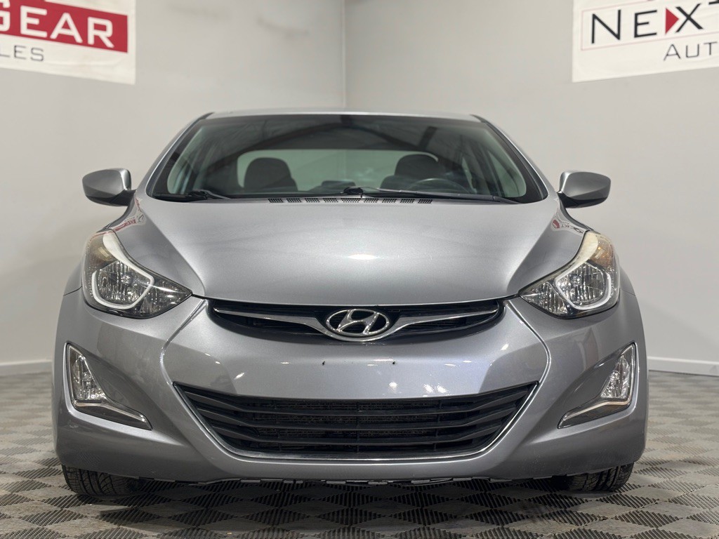 2016 Hyundai Elantra Image 3