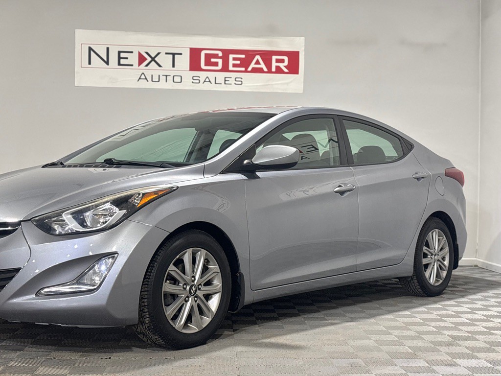 2016 Hyundai Elantra Image 4