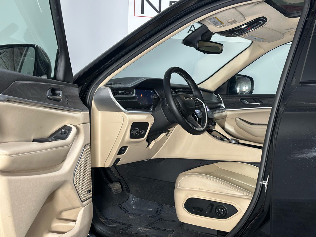 2021 Jeep Grand Cherokee Image 10