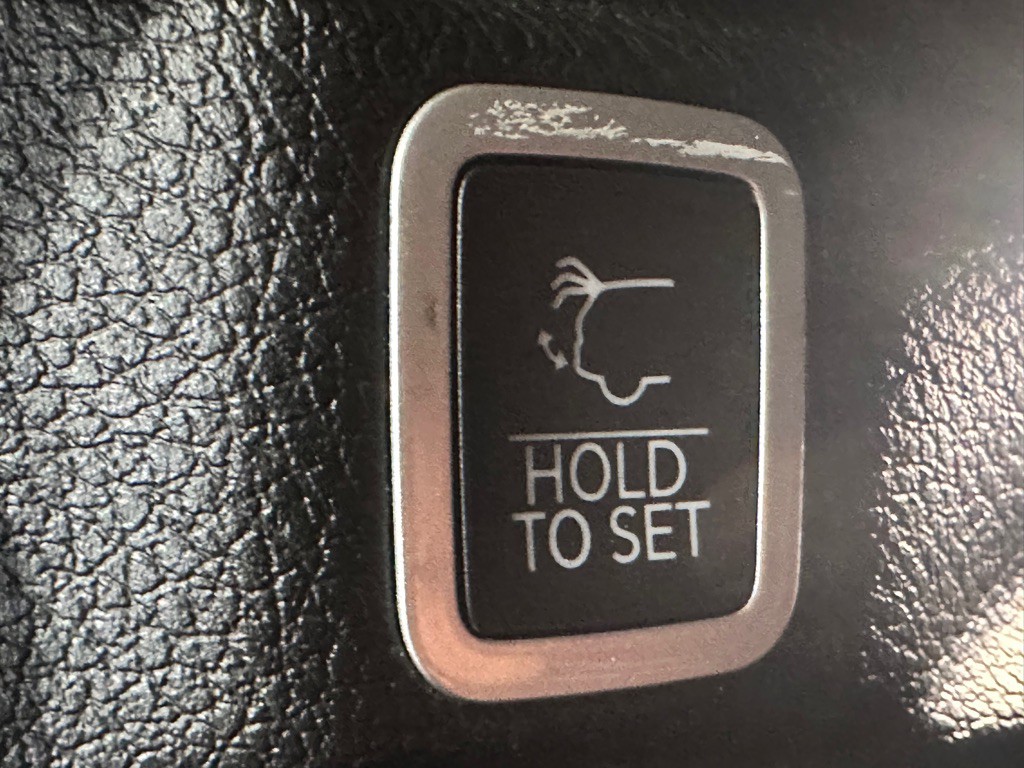 2021 Jeep Grand Cherokee Image 45