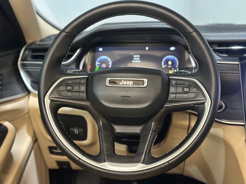 2021 Jeep Grand Cherokee Image 15