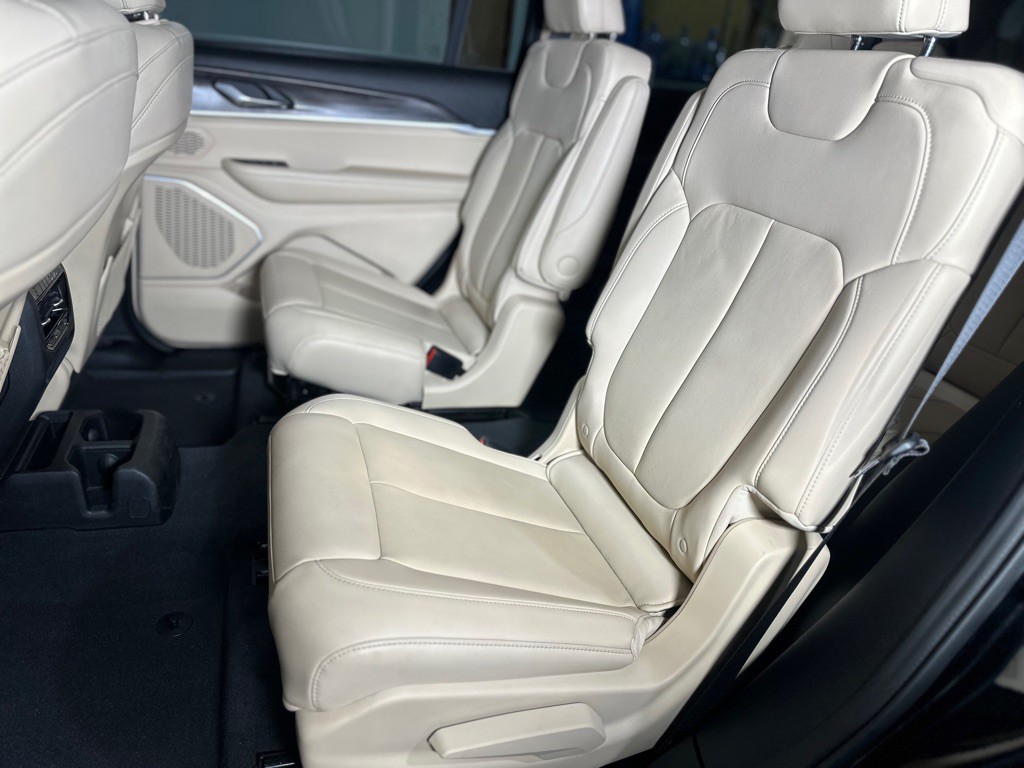 2021 Jeep Grand Cherokee Image 32