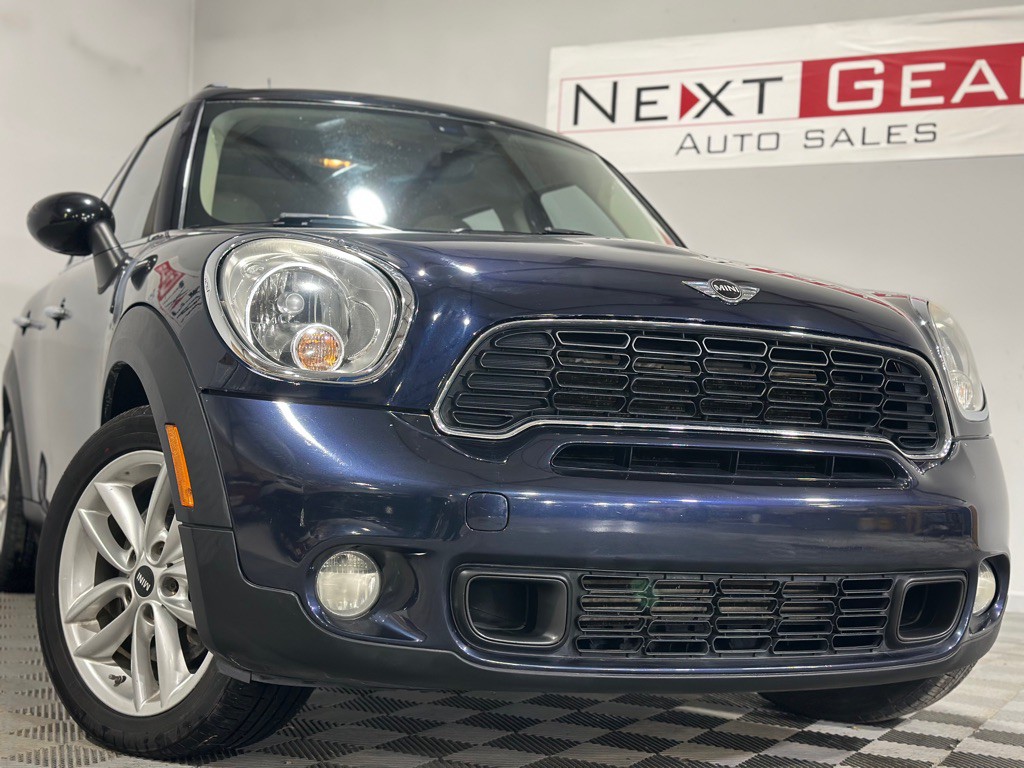 2014 MINI Cooper Image 3