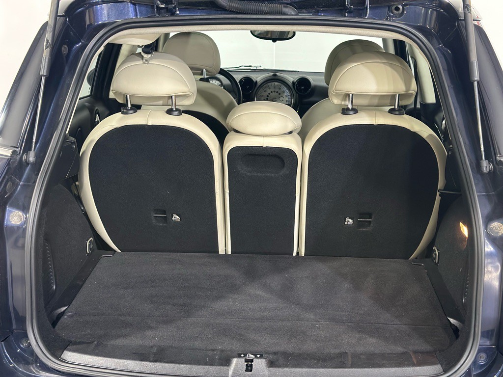 2014 MINI Cooper Image 29