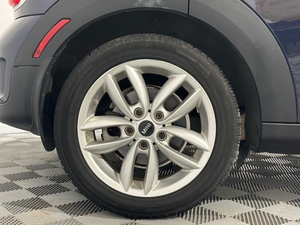 2014 MINI Cooper Image 33