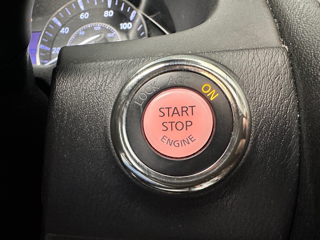 2019 Nissan Armada Image 25