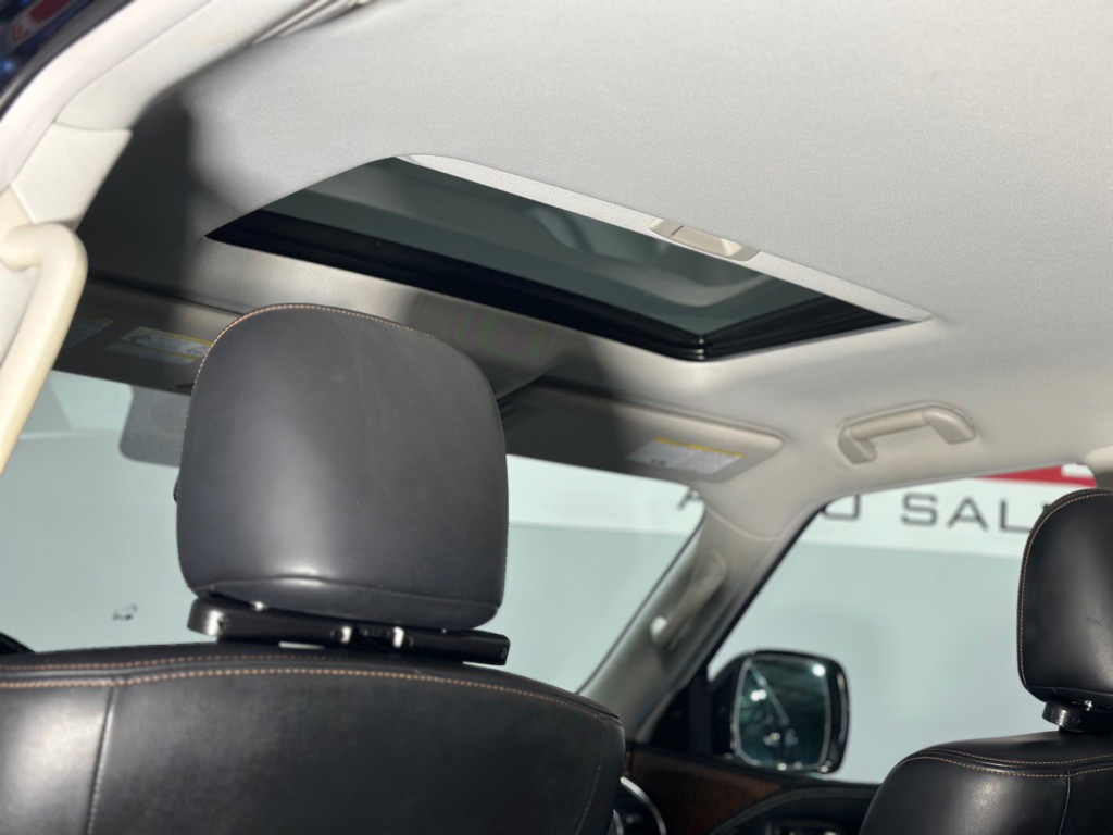 2019 Nissan Armada Image 26