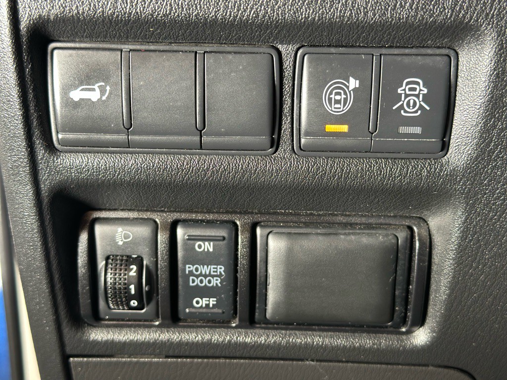 2019 Nissan Armada Image 39