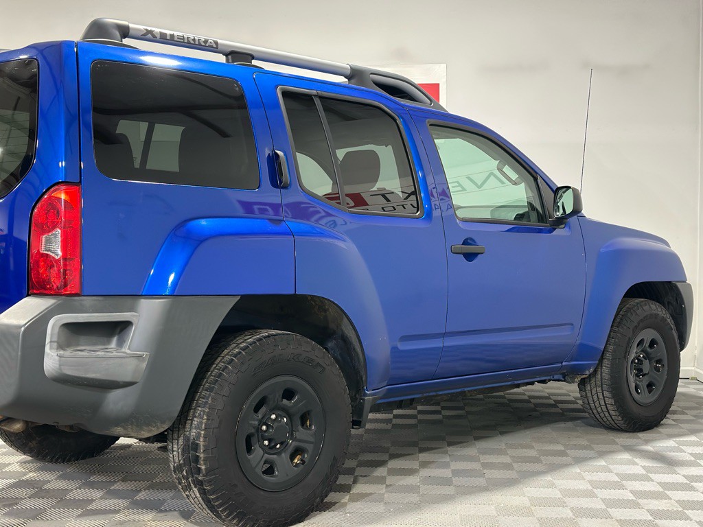 2015 Nissan Xterra Image 9