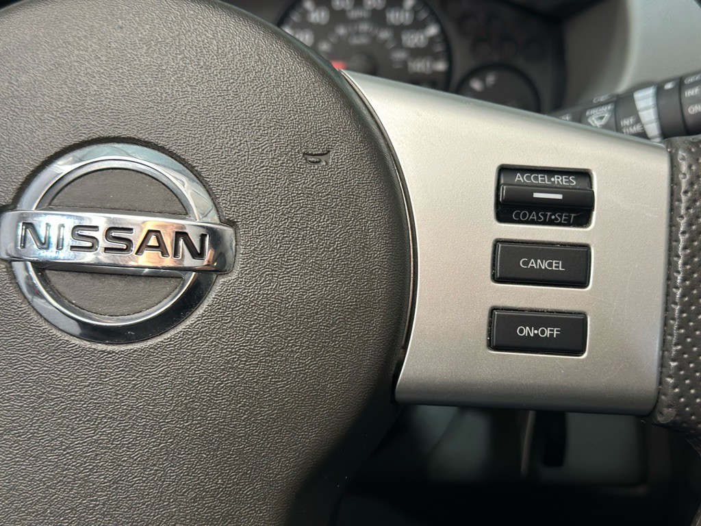 2015 Nissan Xterra Image 25
