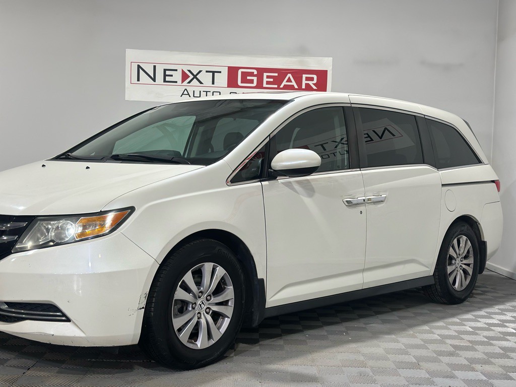 2016 Honda Odyssey Image 2