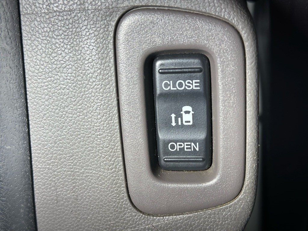 2016 Honda Odyssey Image 33