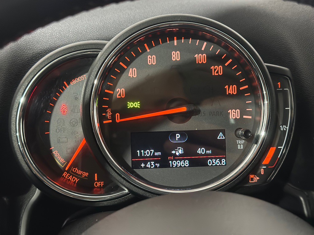 2018 MINI Cooper Image 14