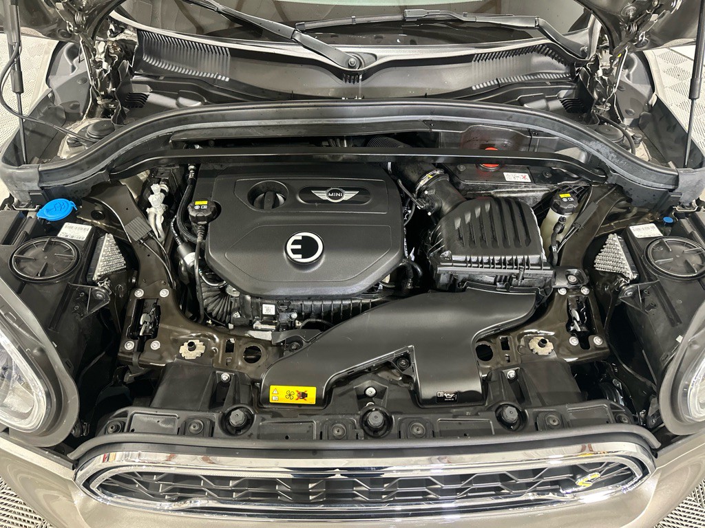 2018 MINI Cooper Image 47