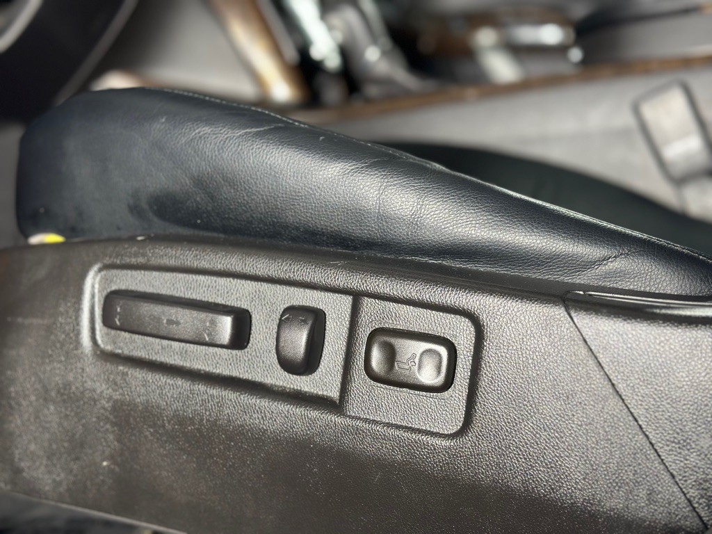 2011 Acura MDX Image 25