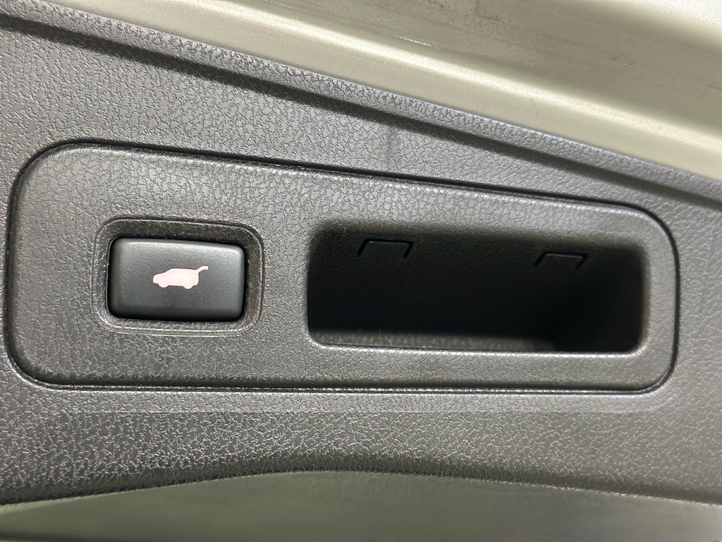 2011 Acura MDX Image 38