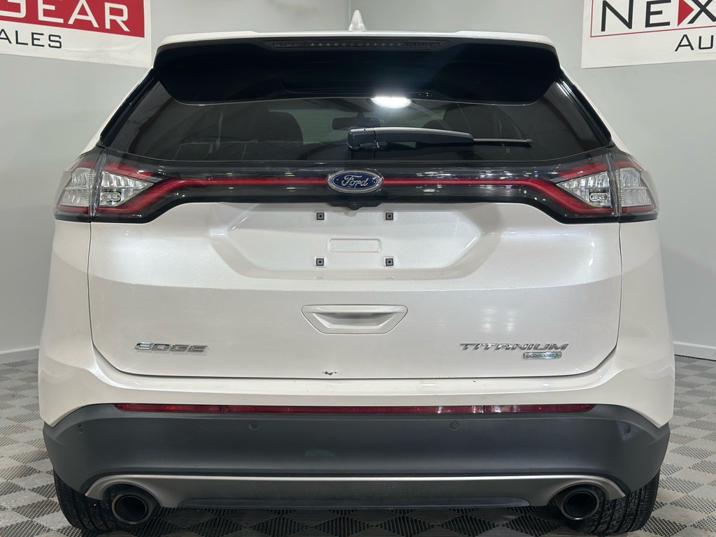 2018 Ford Edge Image 8