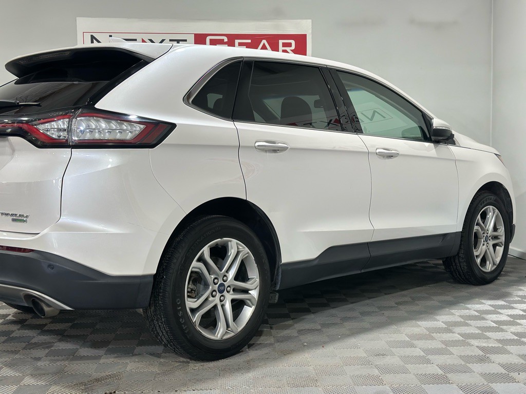 2018 Ford Edge Image 9