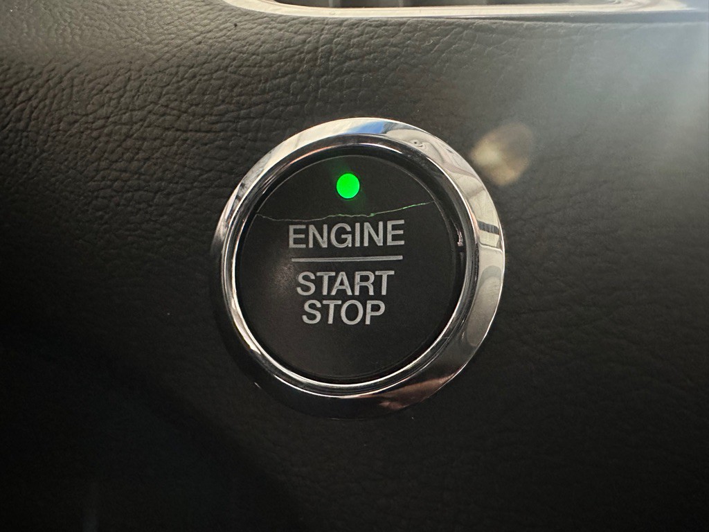 2018 Ford Edge Image 22