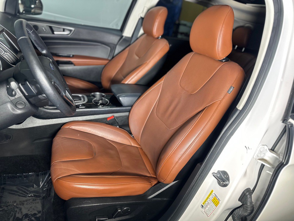 2018 Ford Edge Image 27