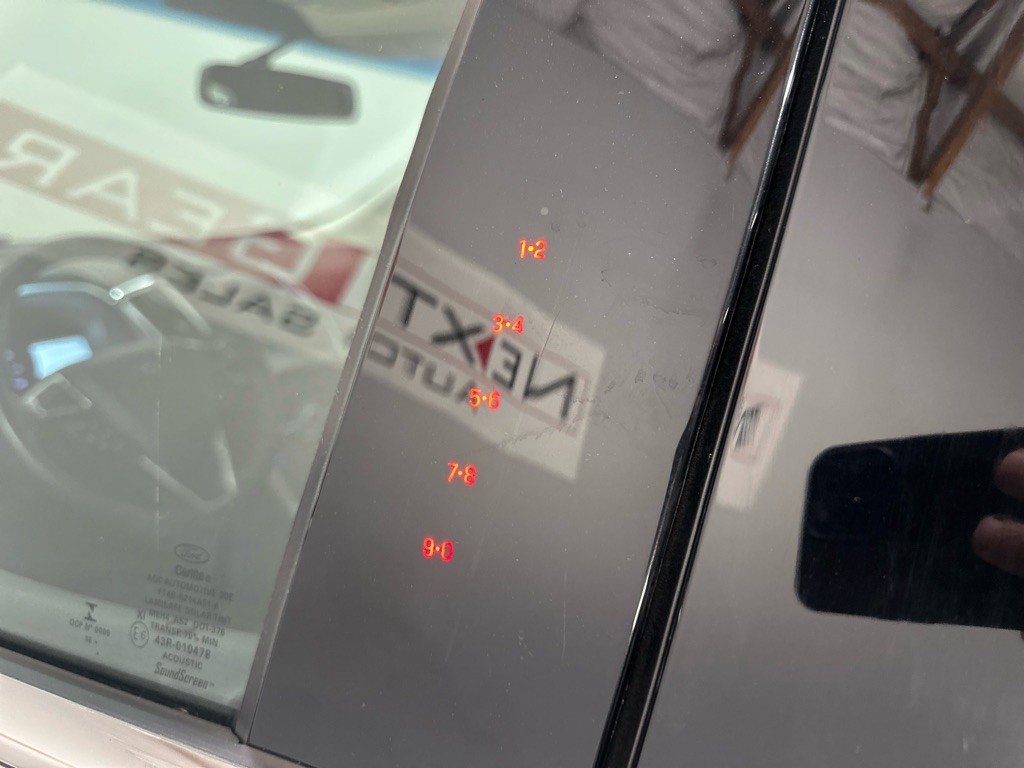 2018 Ford Edge Image 37