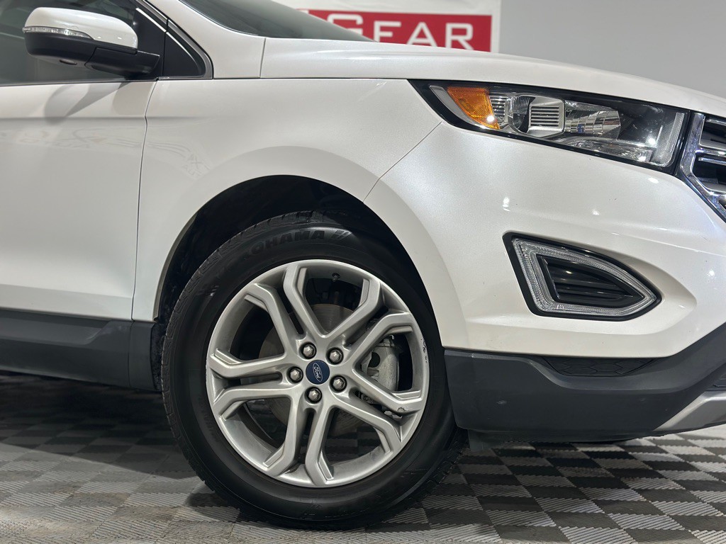 2018 Ford Edge Image 44