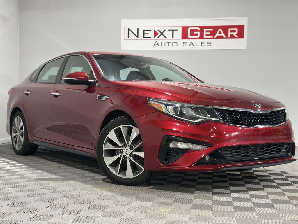 2019 Kia Optima Image 1