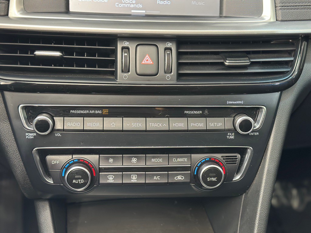 2019 Kia Optima Image 18