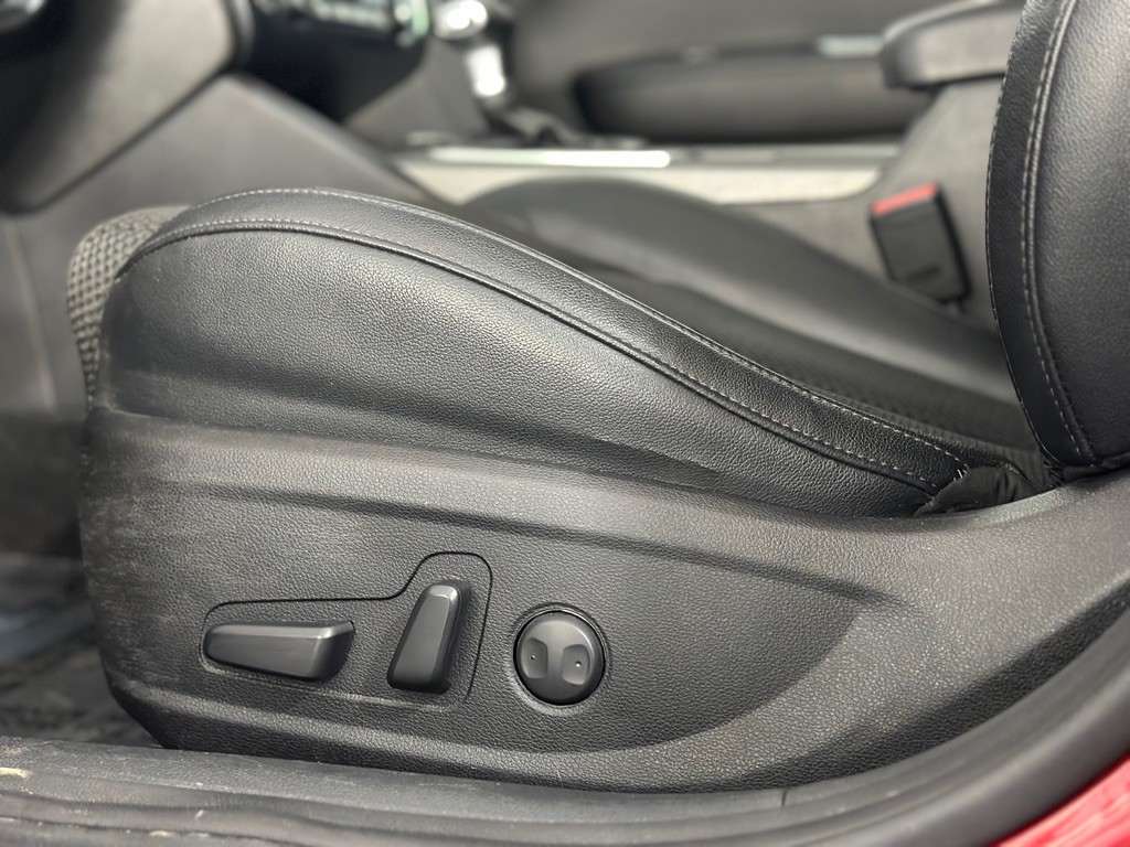 2019 Kia Optima Image 25