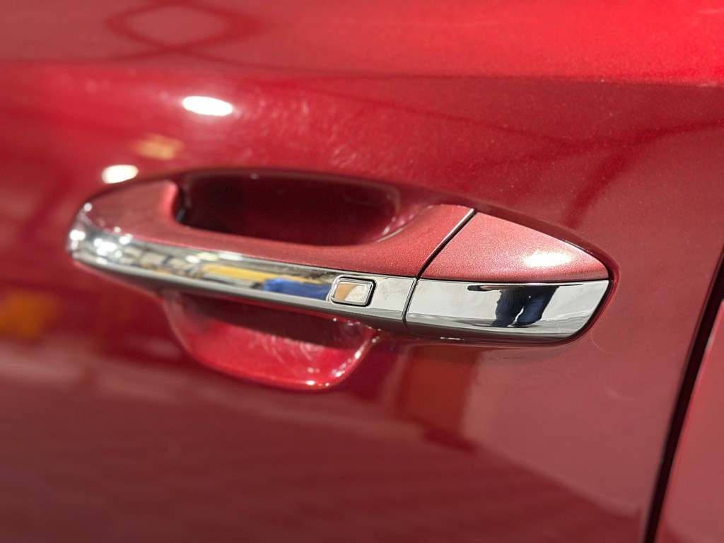 2019 Kia Optima Image 32