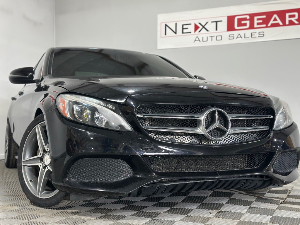 2016 Mercedes-Benz C-Class Image 5