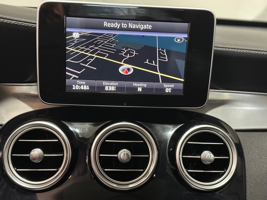 2016 Mercedes-Benz C-Class Image 17