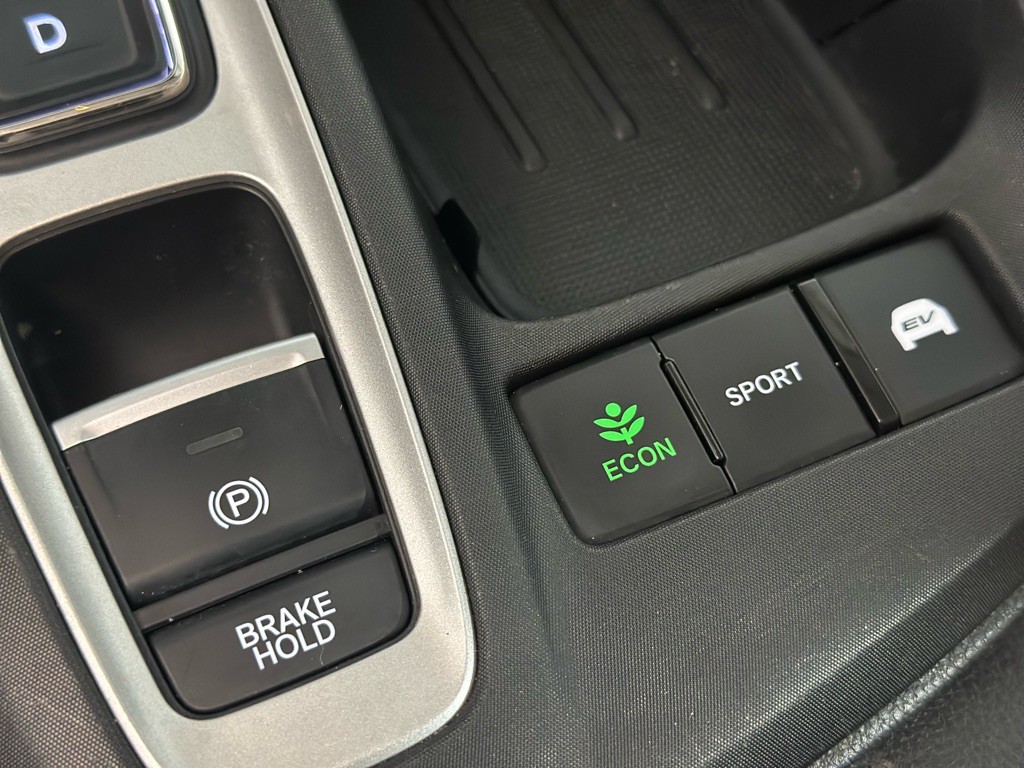 2019 Honda Insight Image 23