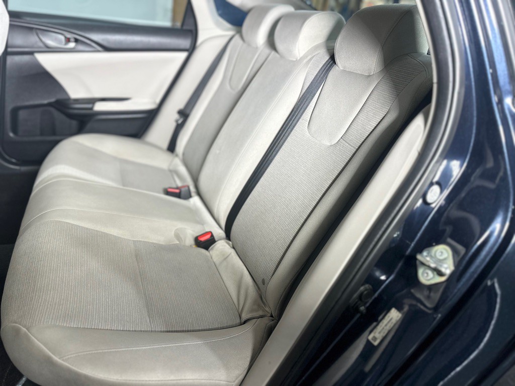 2019 Honda Insight Image 28