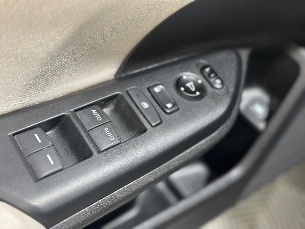 2019 Honda Insight Image 33